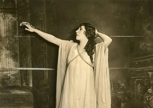 Camille Monfort Real Photo