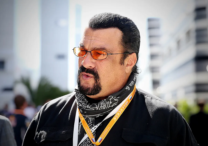 Savannah Seagal