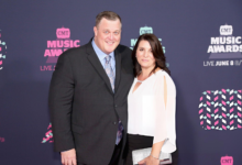 Billy Gardell Wife