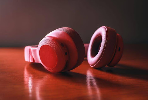 Exploring the World of Wireless Headphones